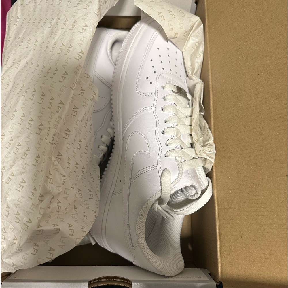 WHITE AIR FORCES